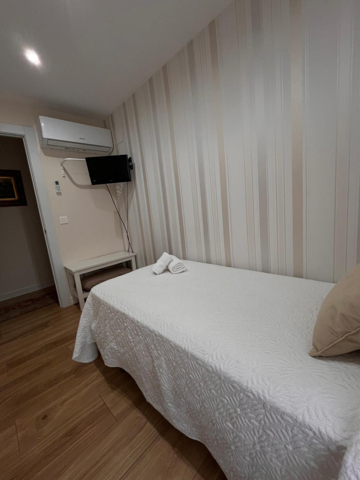 Apartamento Orilla De Triana Sevilla Exteriér fotografie